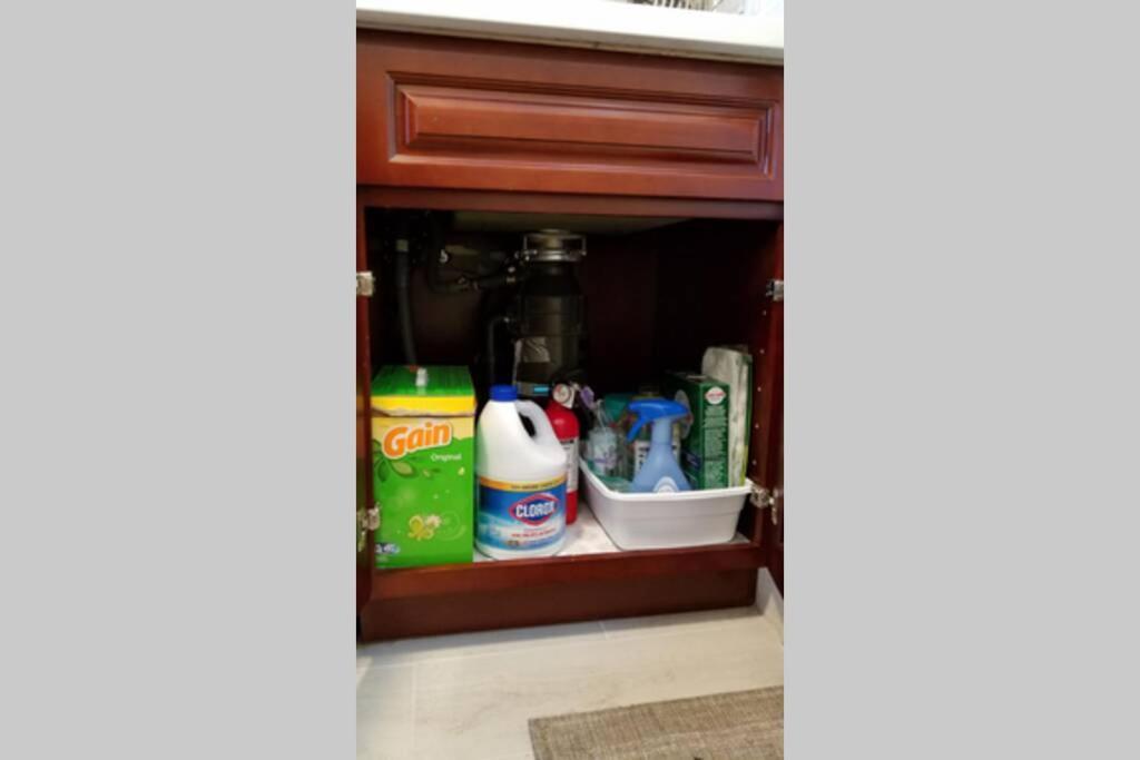 Waikiki Marina Studio, Ocean View, Free Parking & Wifi โฮโนลูลู ภายนอก รูปภาพ