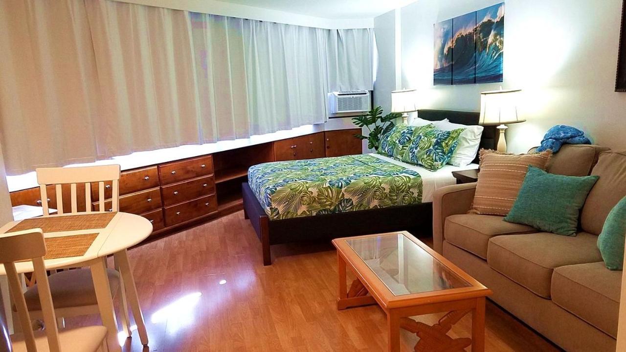 Waikiki Marina Studio, Ocean View, Free Parking & Wifi โฮโนลูลู ภายนอก รูปภาพ